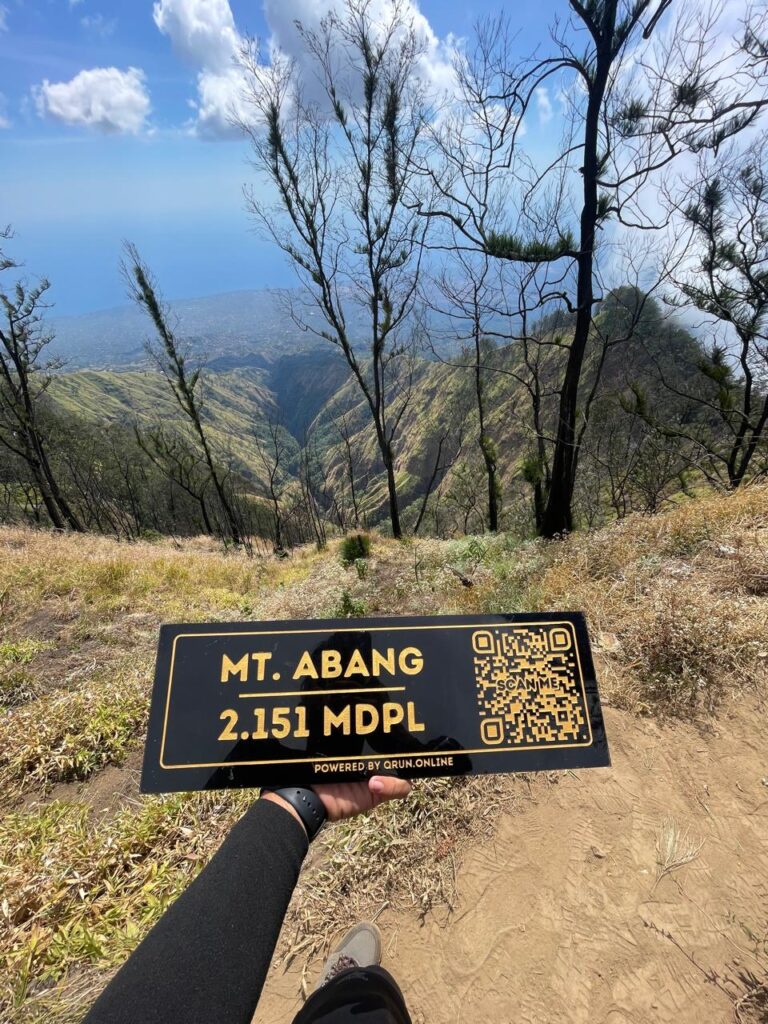 mount-abang-height-from-summit