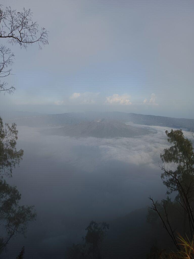 mount-abang-view-from-summit