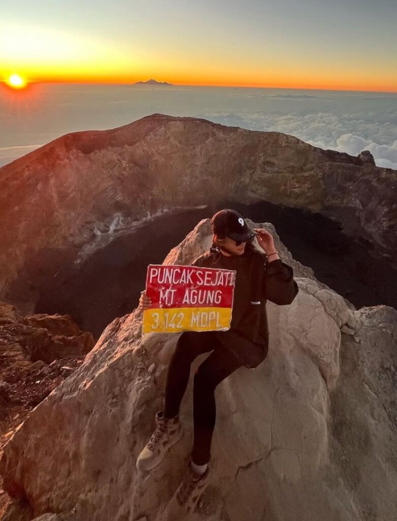 tallest-mount-in-bali-summit